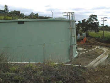 newgrntank.JPG (98850 bytes)